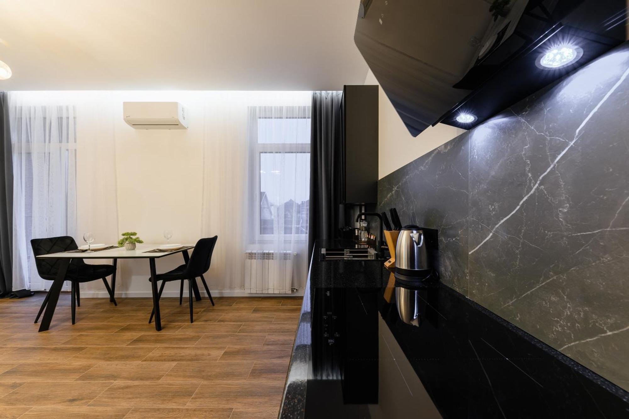 Luxury Apartments Laborca Uzhhorod Luaran gambar